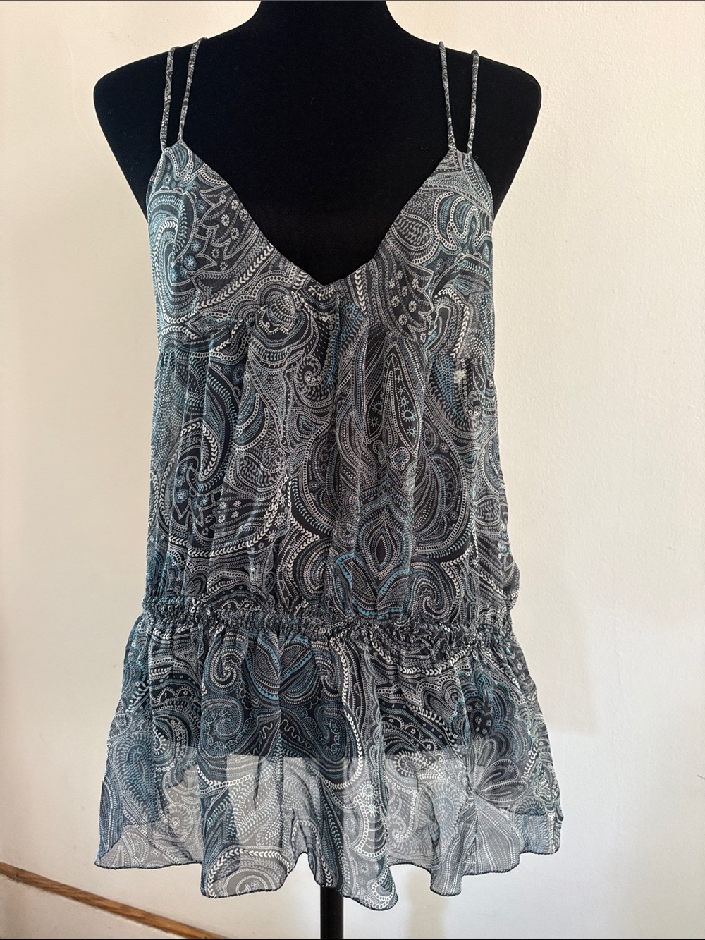 NWOT Patrizia Pepe Blue Paisley V-Neck Camisole 44sz (Msz)